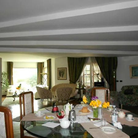 Victoria Bed & Breakfast