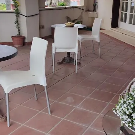 Victoria Bed and breakfast 4*